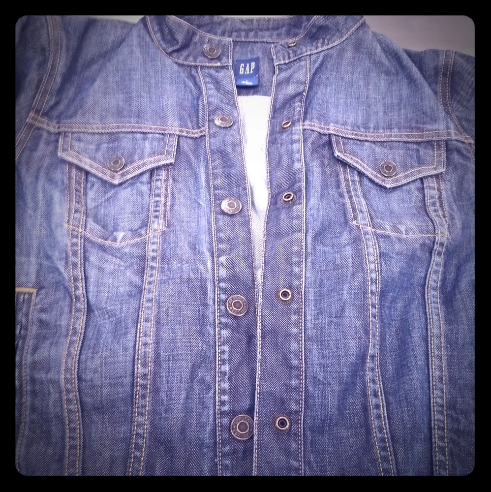 GAP JEAN JACKET size L male or female
